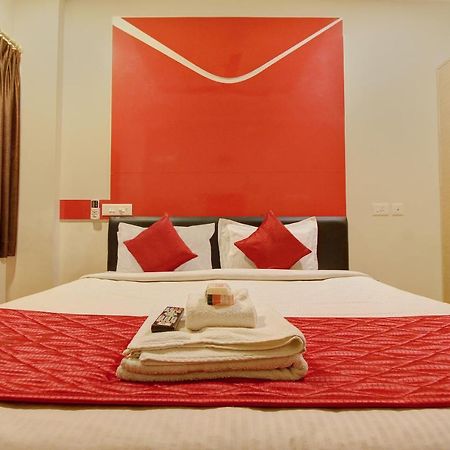 Oyo 968 Hotel Poigai Chennai Eksteriør billede