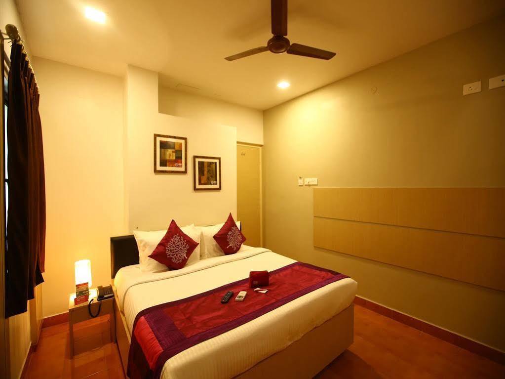 Oyo 968 Hotel Poigai Chennai Eksteriør billede