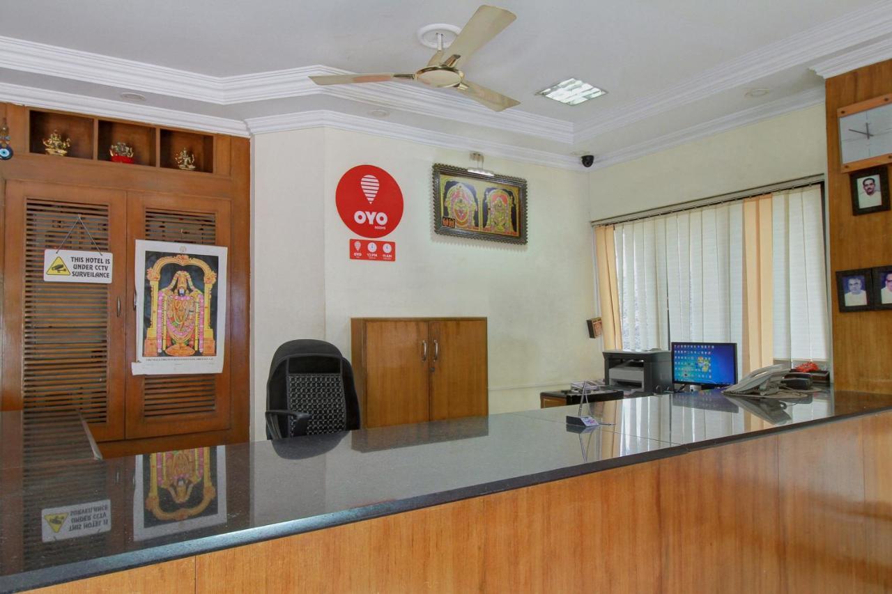 Oyo 968 Hotel Poigai Chennai Eksteriør billede