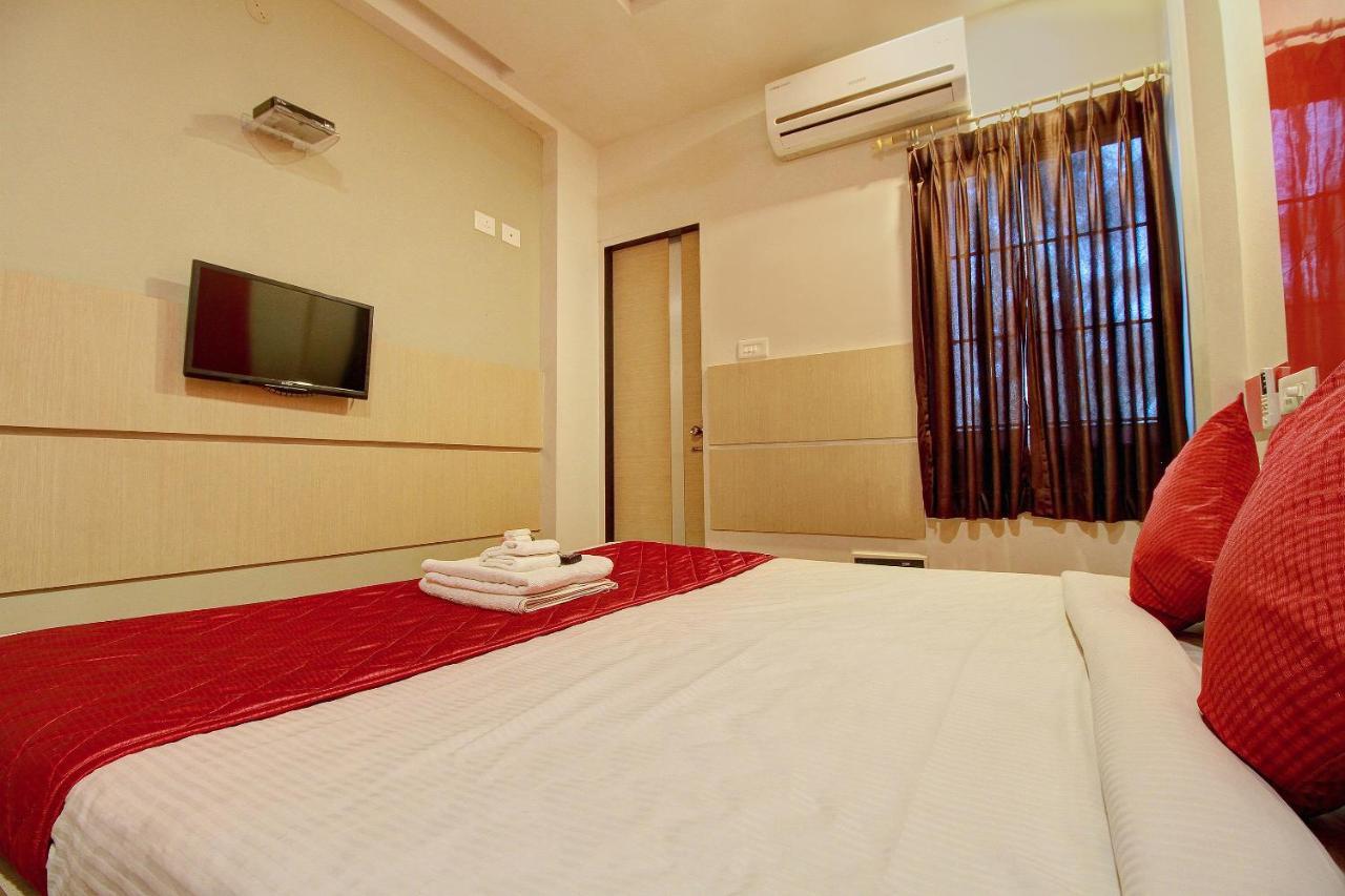 Oyo 968 Hotel Poigai Chennai Eksteriør billede