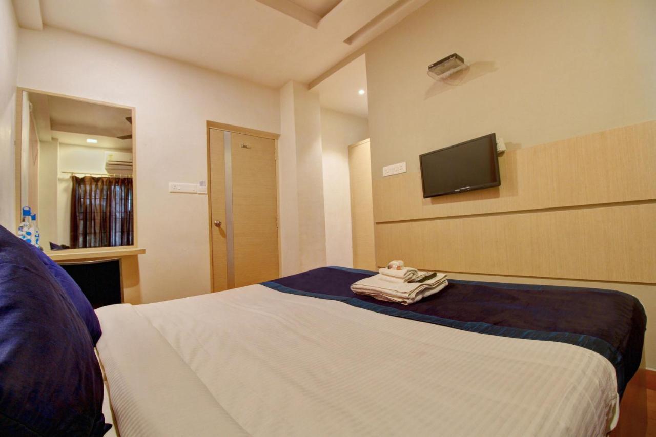 Oyo 968 Hotel Poigai Chennai Eksteriør billede