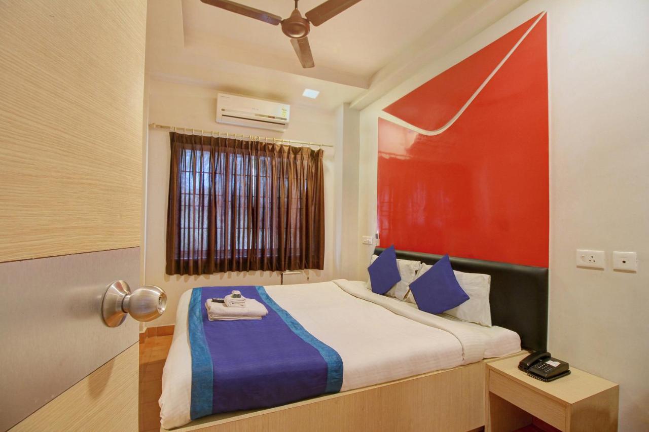 Oyo 968 Hotel Poigai Chennai Eksteriør billede